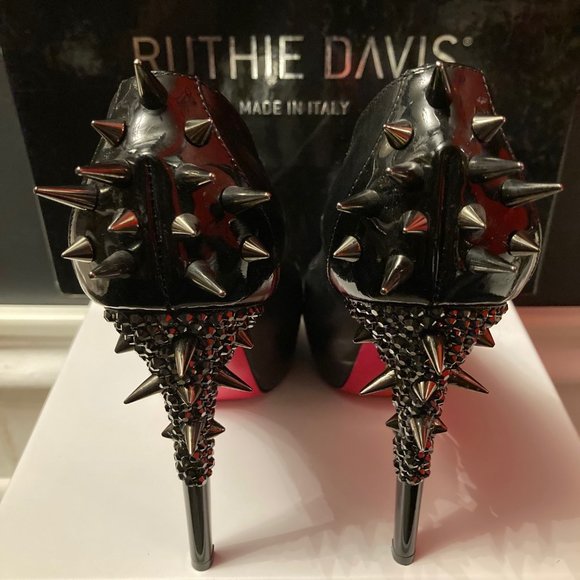 RUTHIE DAVIS Black Spikette Platform Peep-Toe Swarovski Detail Heel, sz 38 - Picture 3 of 7